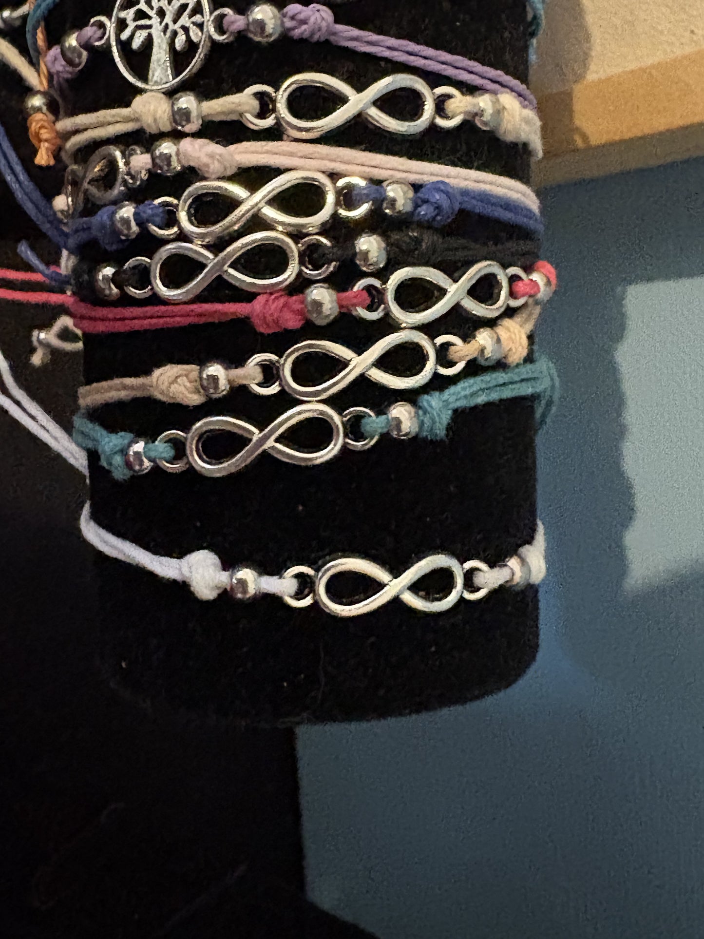 Bracelet cordon infini